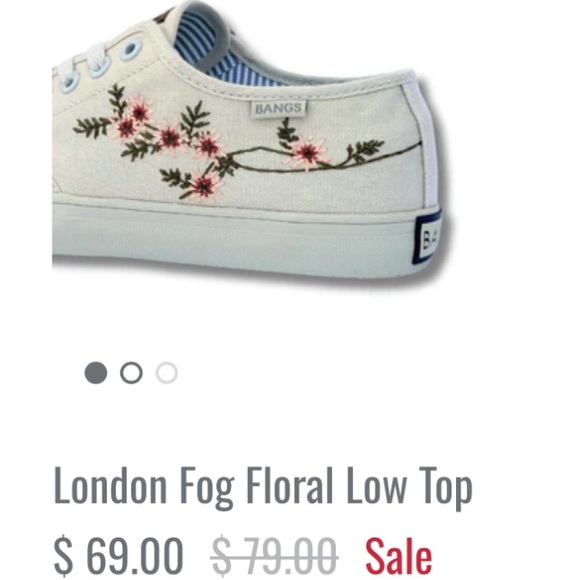 Bangs shoes. Cream colored flower detailing on sides. Women’s 5 or men’s 3.5 - Picture 5 of 5